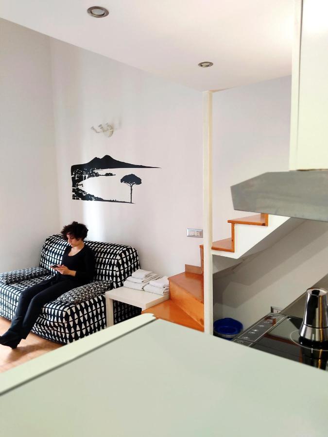 Ale & Tizy House Bed & Breakfast เนเปิลส์ ภายนอก รูปภาพ